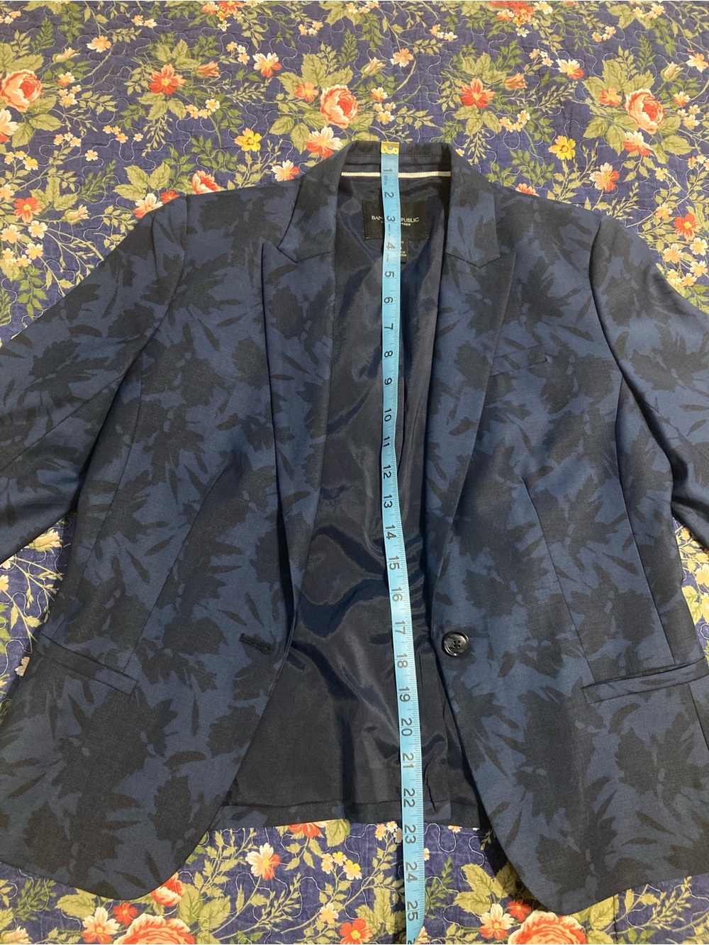 Banana Republic Blue and Black Floral-Pattern Women’s Blazer 6P